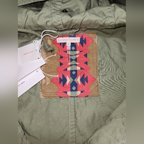 Filippa K Green Hooded Jacket with Patch - Picture 5 of 6